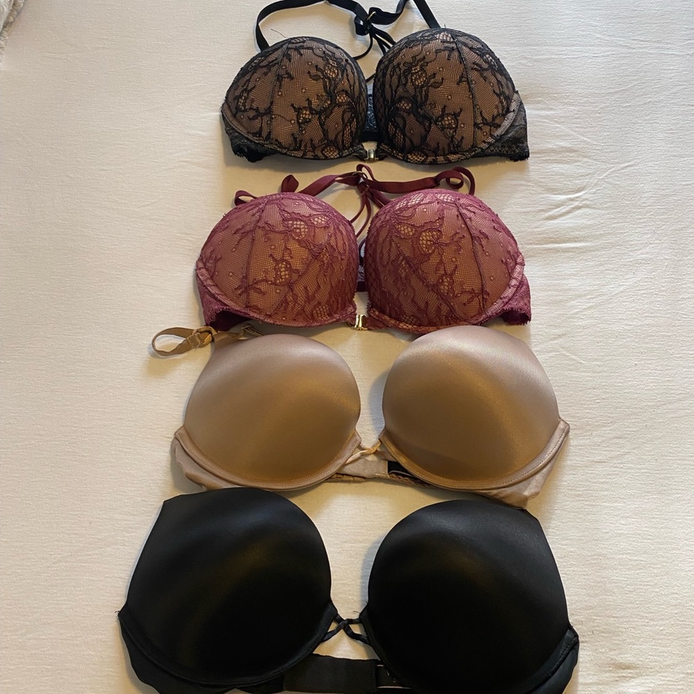 Bundle Victoria Secret Bombshell Bras